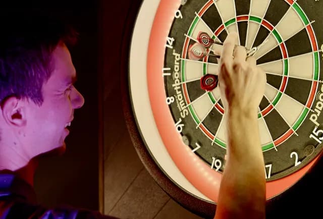 Darts Lounge